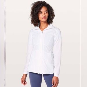 Lululemon Athletica Such A Cinch Foldable Hood White Jacket size 4